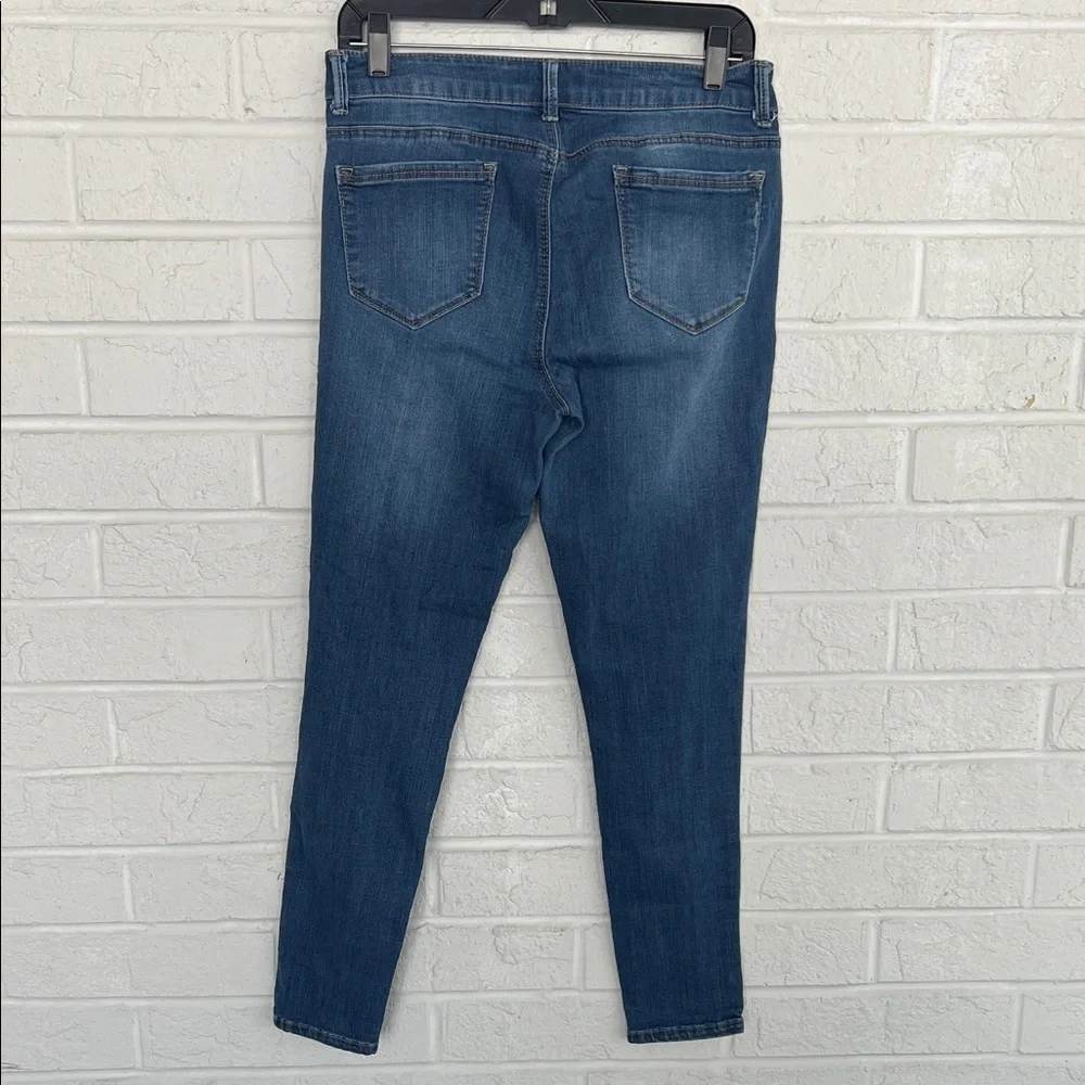 1822 Denim Classic Blue Women's Jeans with Distressed Rips Size 30 - Picture 4 of 8